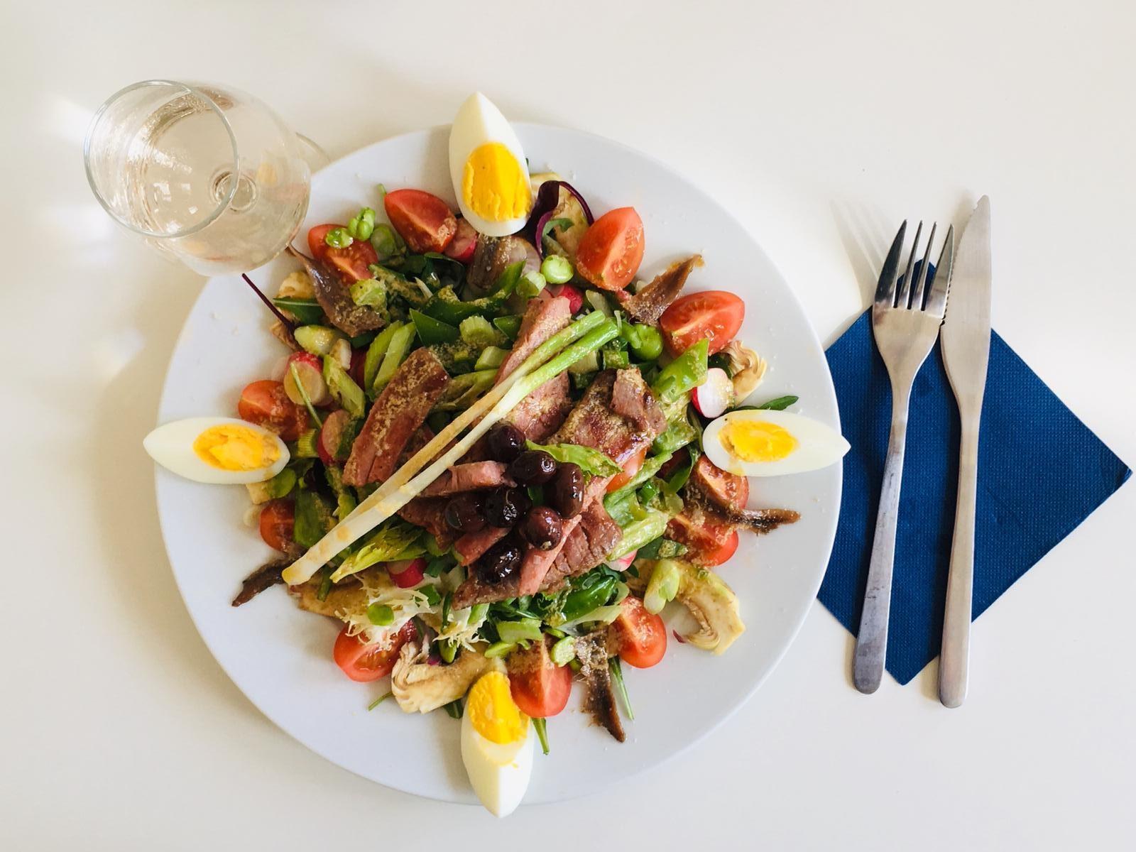  Cook the real salade niçoise