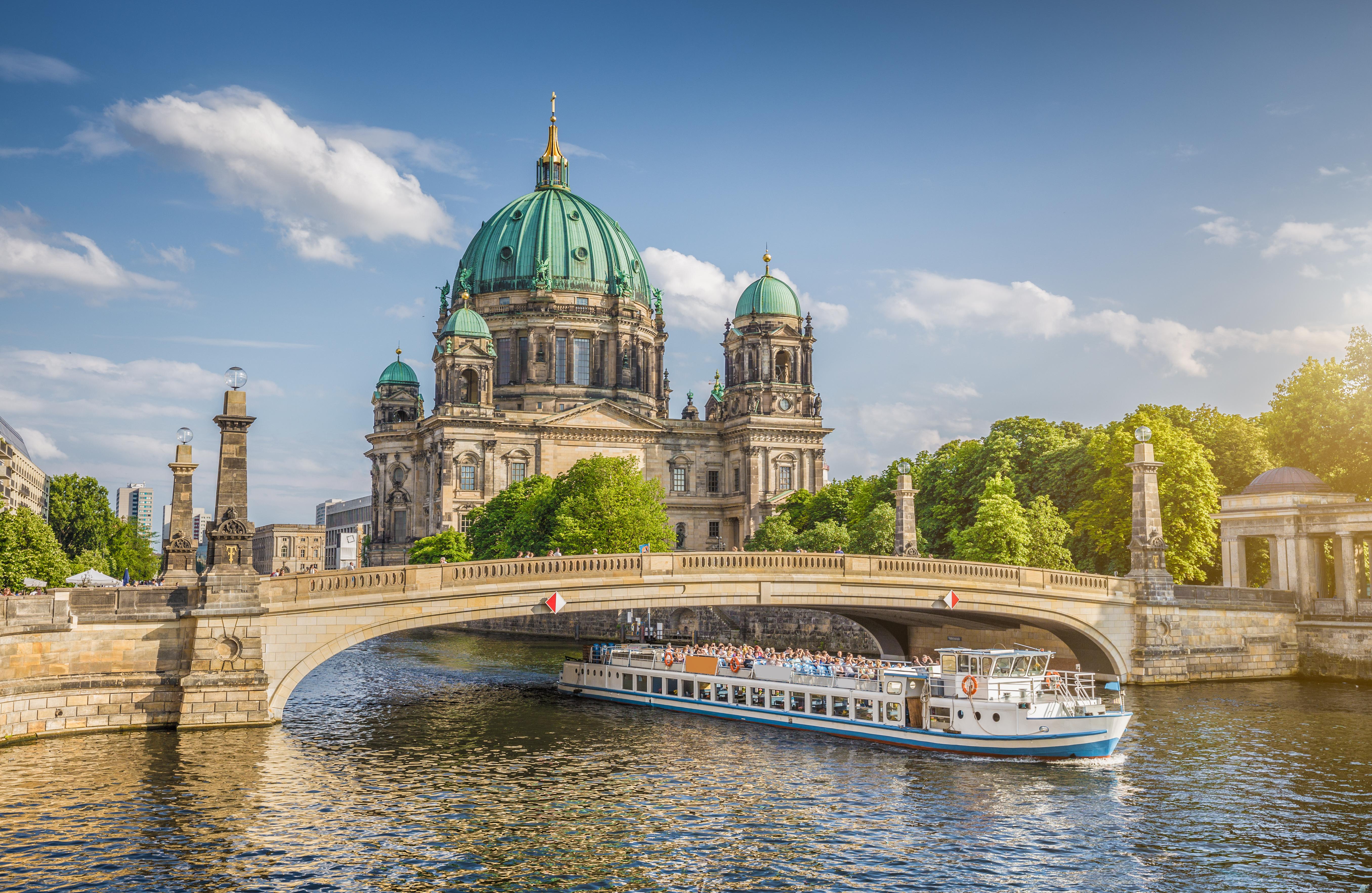 Voyage à Berlin : immersion dans la fièvre berlinoise