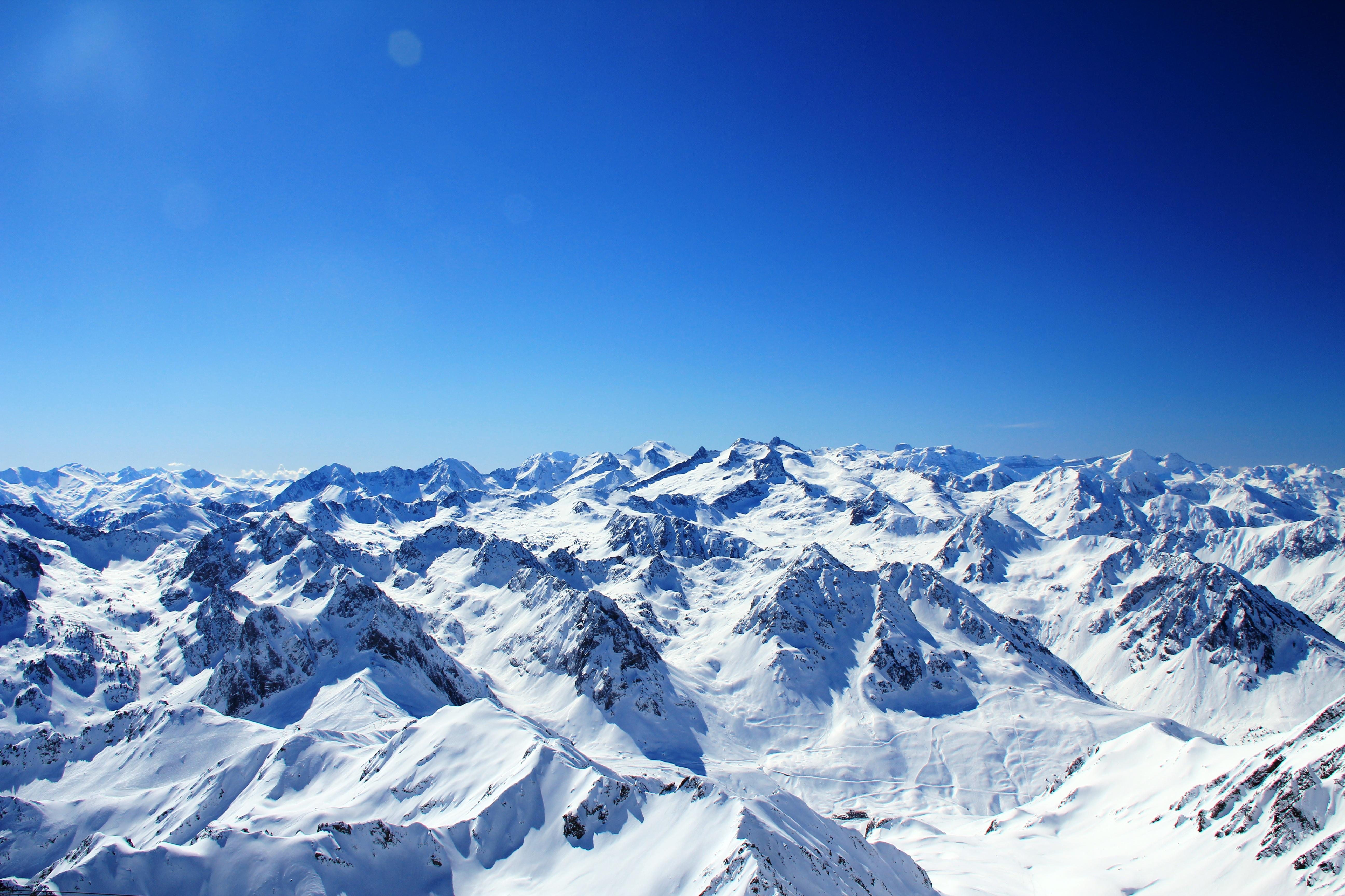 Visiter les stations de ski des Pyrénées en louant un appart hotel à proximité
