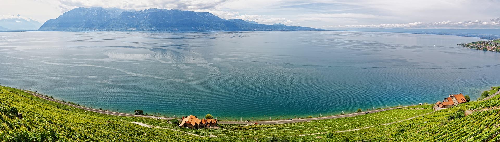 Lac Léman en panoramique