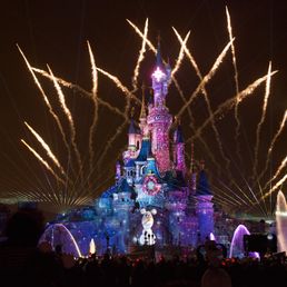 Entdecken Sie die Magie des Disneyland Paris